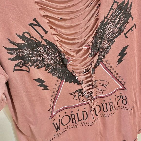 🔔 STREETWEAR Distressed Top ($25 for 3 items) - Picture 3 of 4